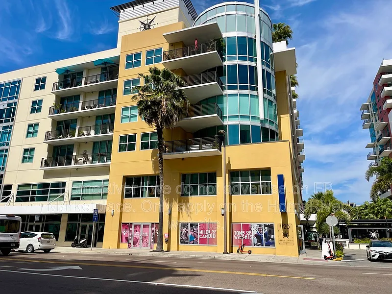 Building Photo - 1120 E Kennedy Blvd #314
