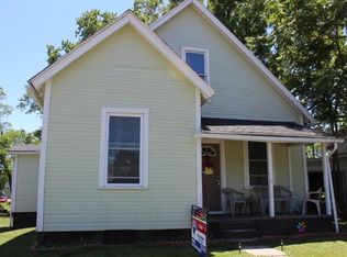 703 E Franklin St, Crawfordsville, IN 47933