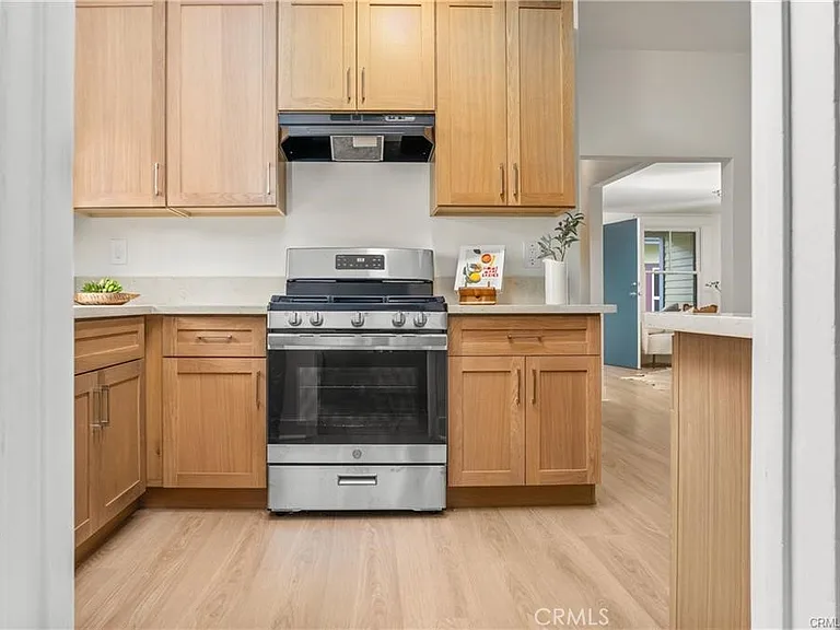 5333 Monte Vista St — Photo 6