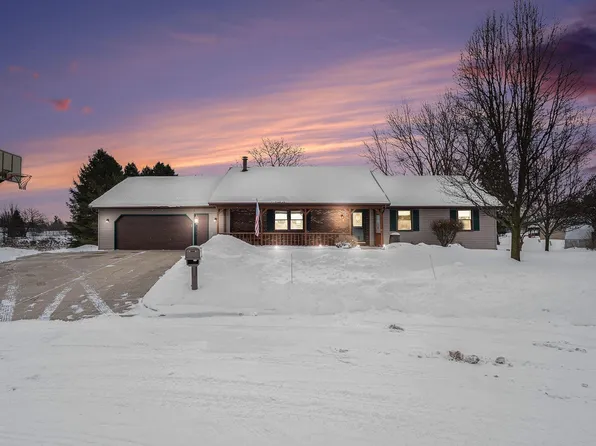 59690 Thornberry Ct, South Bend, IN 46614