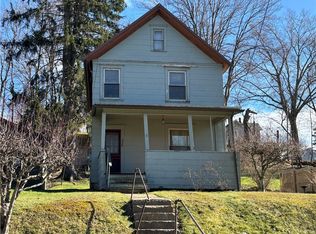 526 Janeway St, Kane, PA 16735