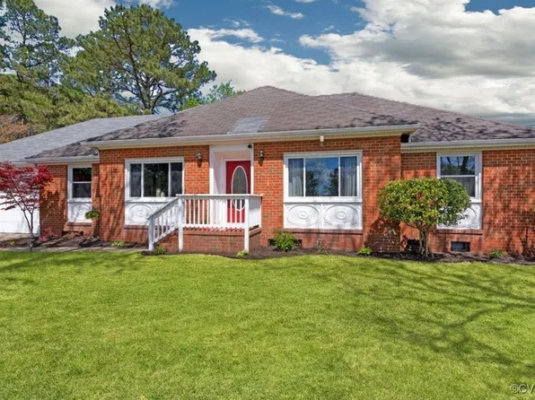 9839 Misty Ln, Hayes, VA 23072