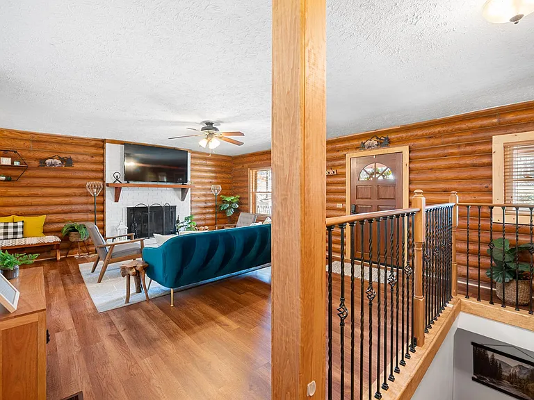 3463 Smithtown Rd — Photo 20