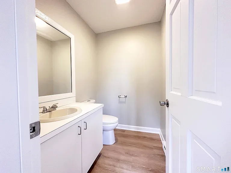203 Capewell Ave — Photo 10