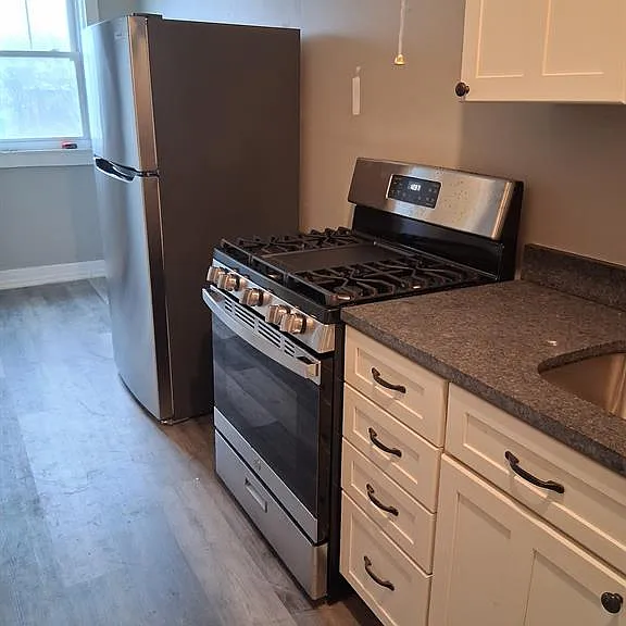 7536 Dunedin St — Photo 2