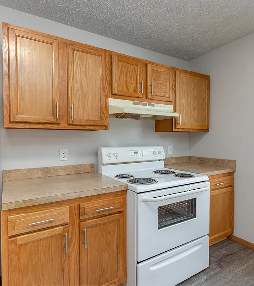 92 Meadow Wood Dr #C — Photo 7