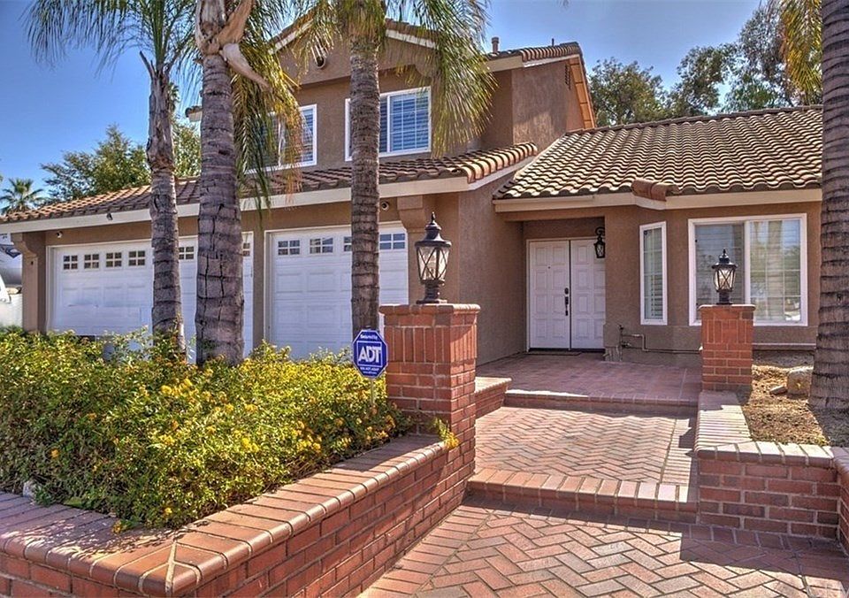 1st image of 2172 Harvard Cir