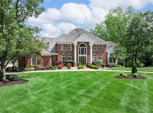 2226 Whitney Pointe Dr, Chesterfield, MO 63005