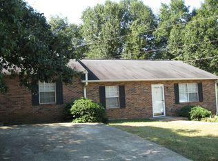 202 Martin Ct #A, Boiling Springs, SC 29316