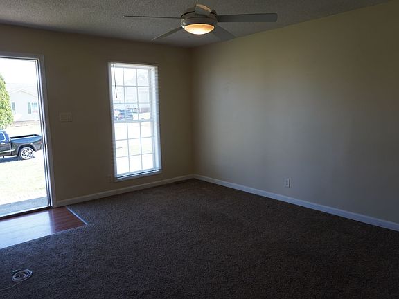2nd image of 939 Van Buren Ave
