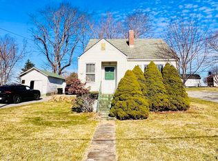 1053 Macgill St, Pulaski, VA 24301