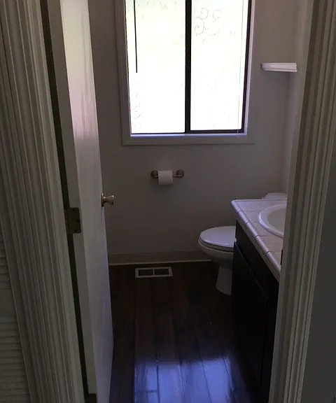 17617 Nicole Ln — Photo 10