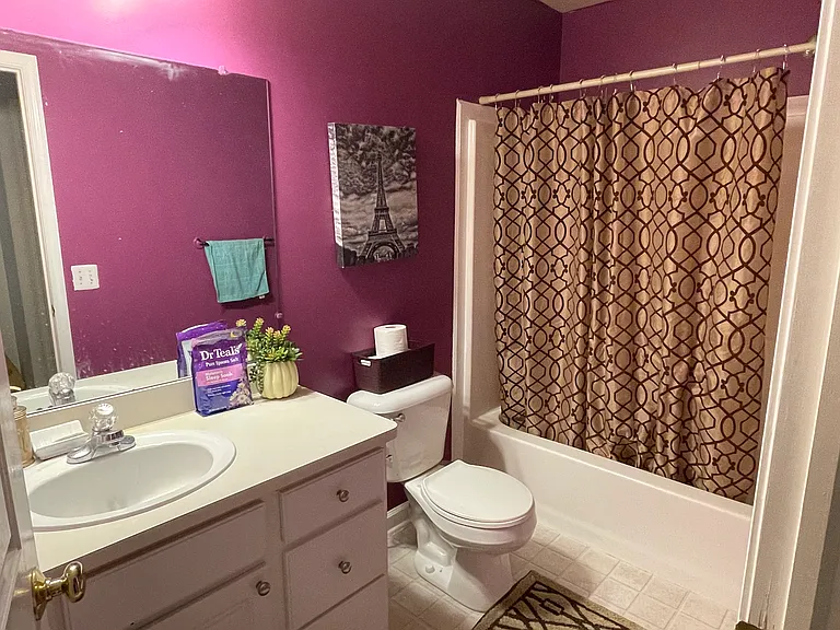 6751 Anna Dr — Photo 3