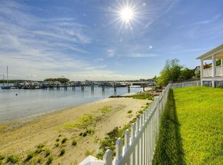 1 Maple Ave, Wareham, MA 02571