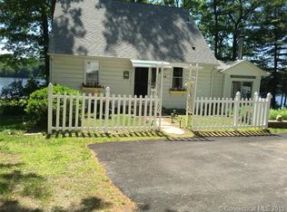 38 Lakeview Dr, Vernon, CT 06066