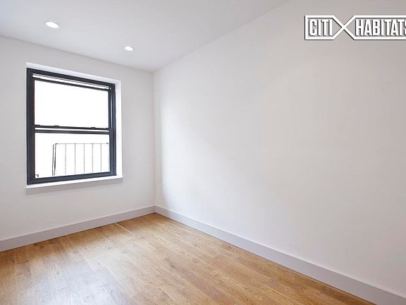 4th image of 2376 A C Powell Blvd APT 1
