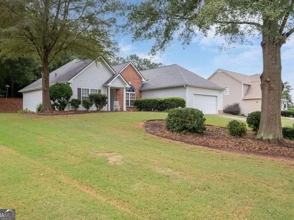 1302 Baylor Dr, Bethlehem, GA 30620