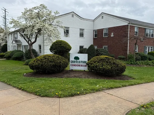 14 Garfield Park #A, Edison, NJ 08837