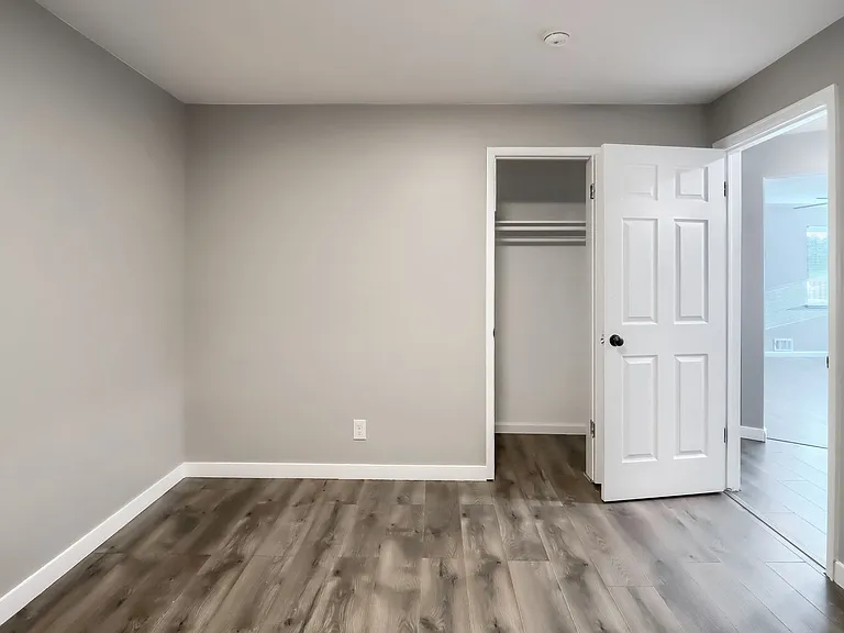 3341 N Olive St — Photo 17