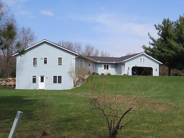 1st image of 1307 Sargent Ave SE