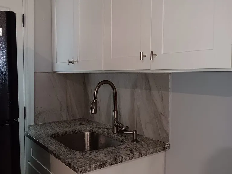 5119 Folsom St — Photo 3