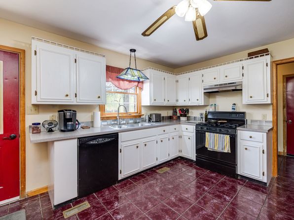 1699 Mill Creek Xrds, Luray, VA 22835