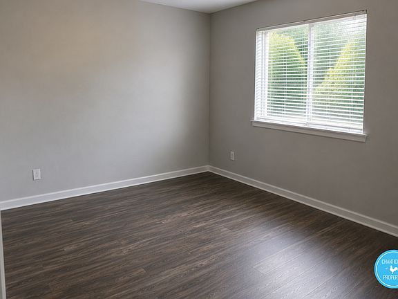 5th image of 1400 Creech Rd APT 4