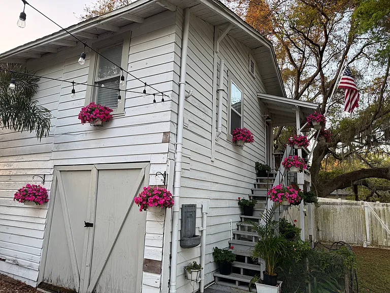 1011 E Curtis St #ADU — Photo 12