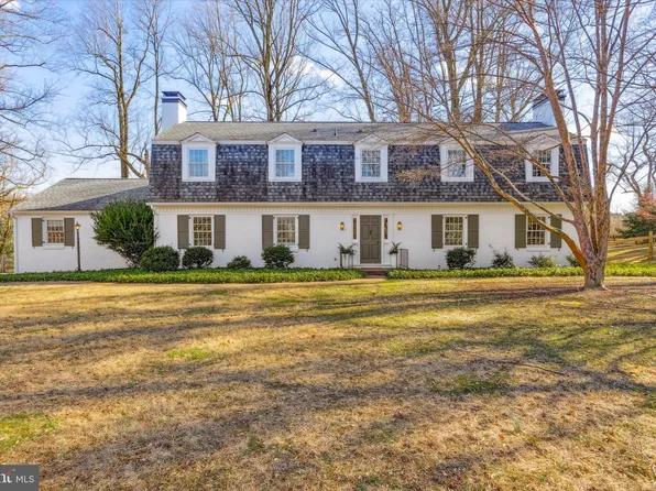 535 Woodhaven Rd, West Chester, PA 19382