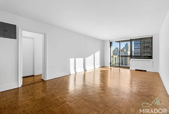 Rented by Mirador Real Estate | media 5