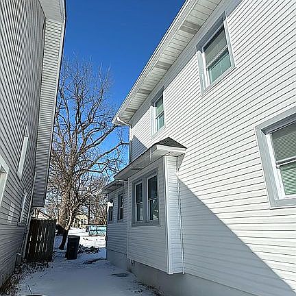 2nd image of 118 N Riley Ave