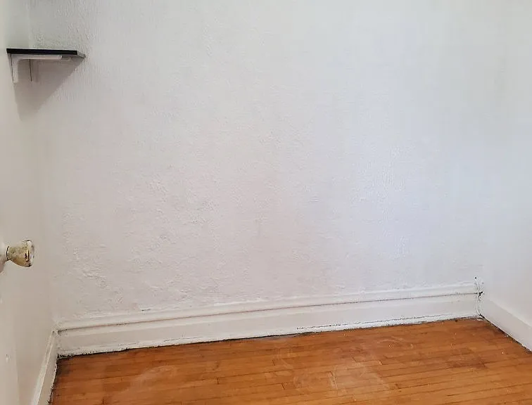 1254 N Maplewood Ave #2 — Photo 8