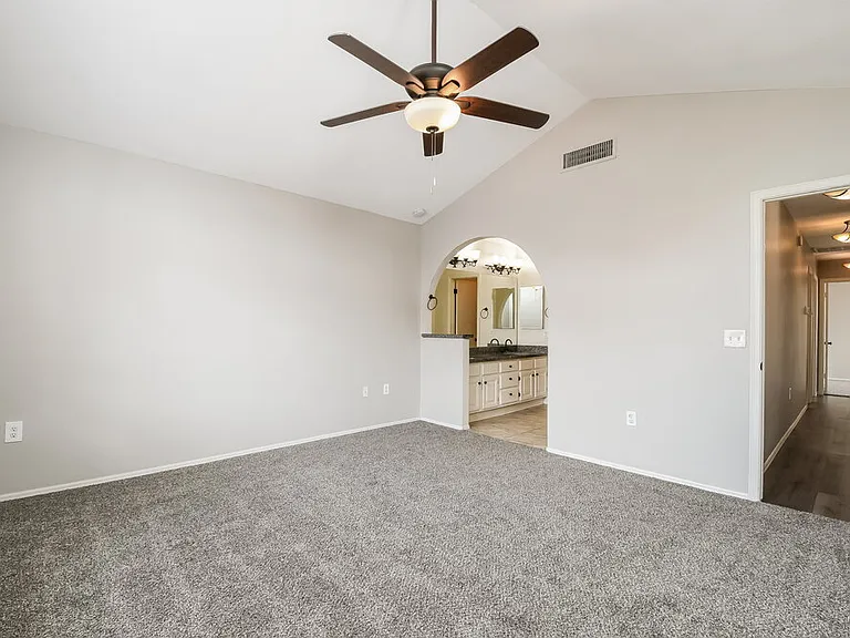 1534 E Campbell Ave — Photo 12