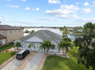516 SE 5th Ave, Cape Coral, FL 33990