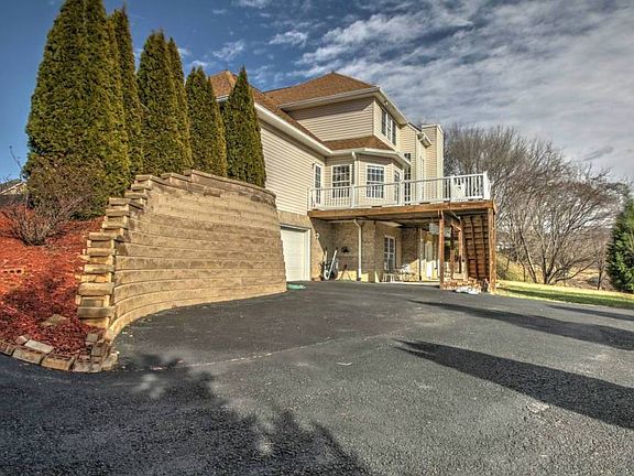 3rd image of 5138 Carter Grove Cir