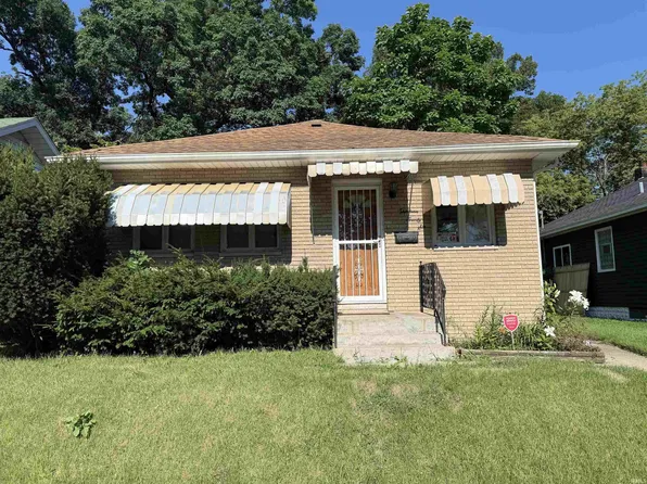 1326 Johnson St N, South Bend, IN 46628