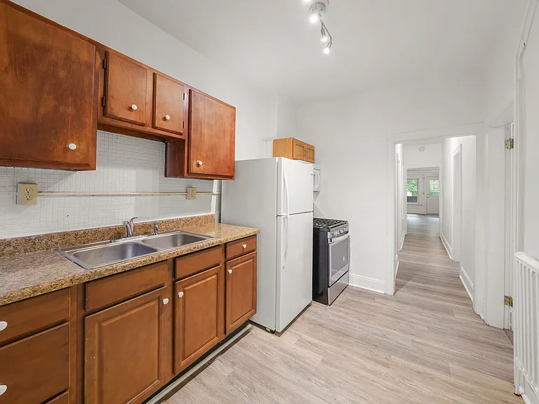 202 S Mantua Street - 2 — Photo 9