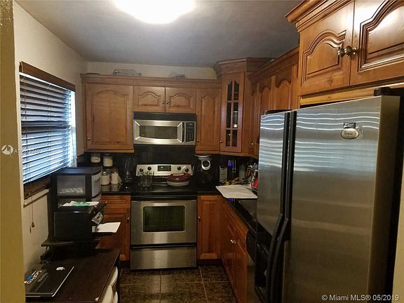 3rd image of 9190 Fontainebleau Blvd APT 503
