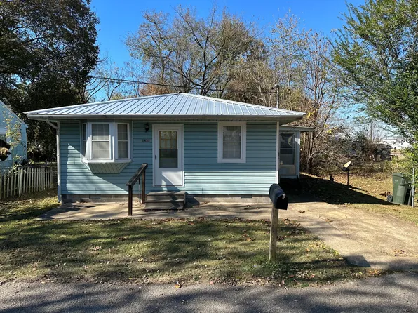 1435 N 19th Ave, Humboldt, TN 38343