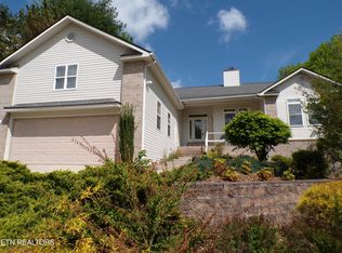 357 Snead Dr, Fairfield Glade, TN 38558