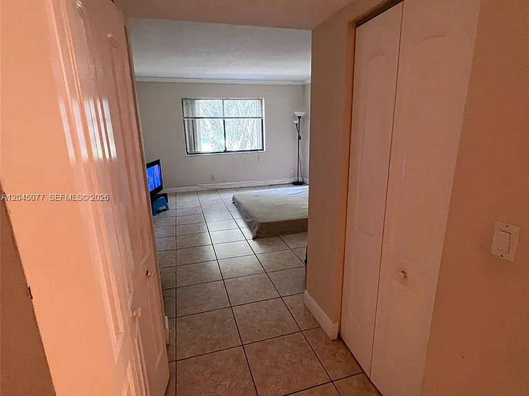 197 Lakeview Dr #105 — Photo 4