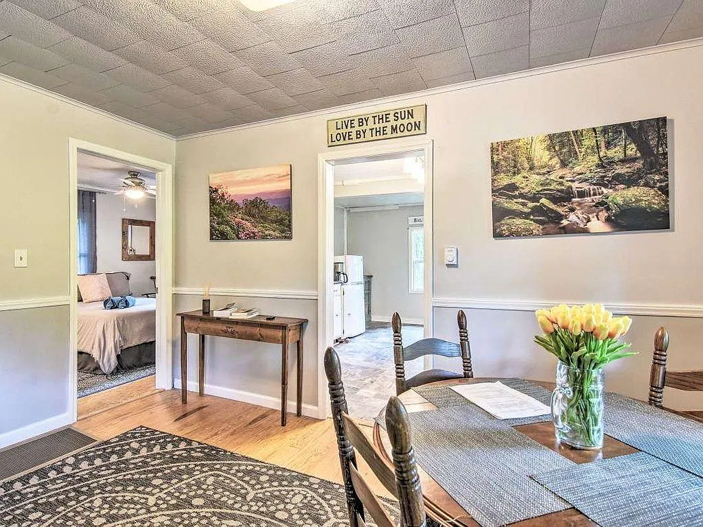 2 bed, 900 sqft, $1,875 — Photo 4