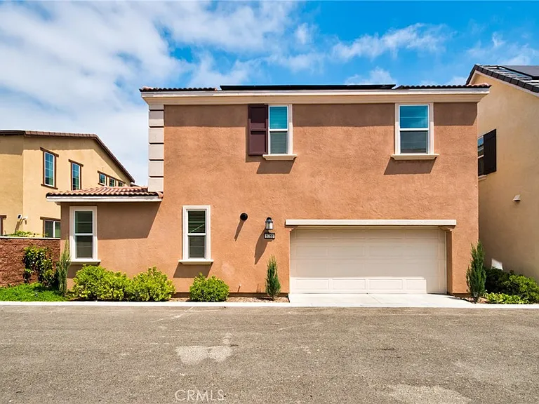 8788 Newview Pl — Photo 3