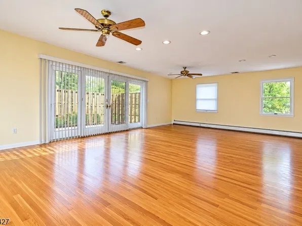 11 Mountain Blvd, Warren, NJ 07059
