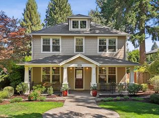 927 10th St, Lake Oswego, OR 97034
