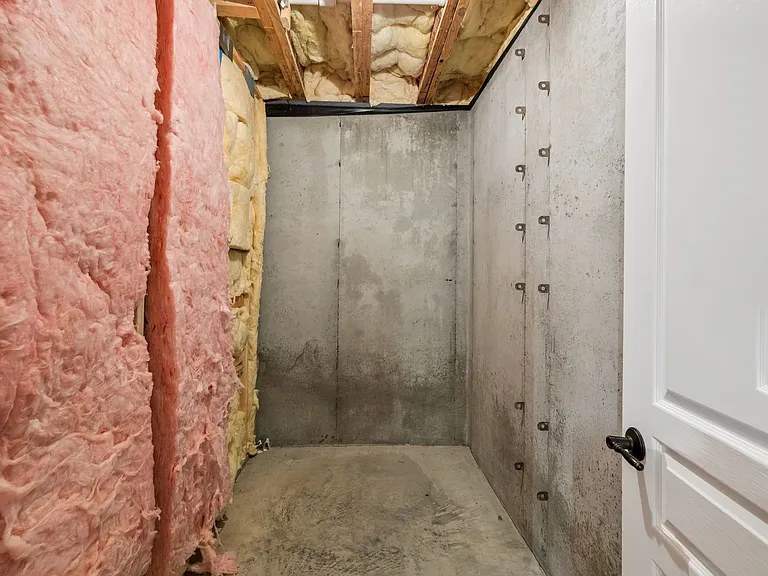 706 Pennines Cir — Photo 36