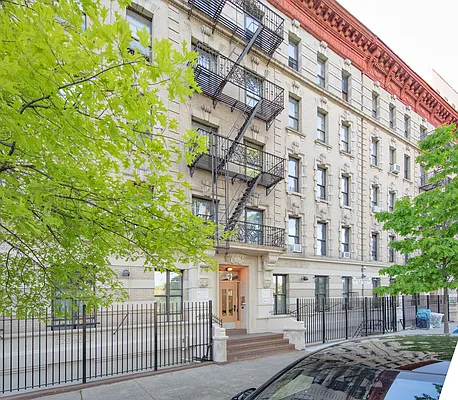 Sold by Compass | media 13