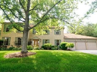 1622 Picardy Ct, Long Grove, IL
