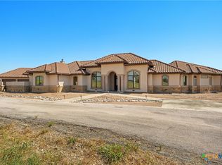 14502 Lund Carlson Rd, Coupland, TX 78615