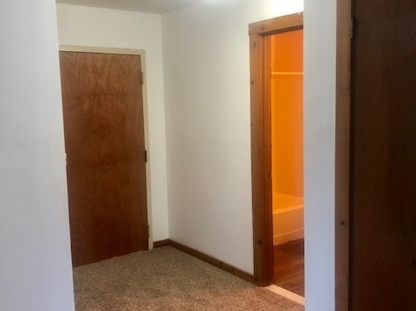415 King Street, 415 King St APT 21, East Stroudsburg, PA 18301